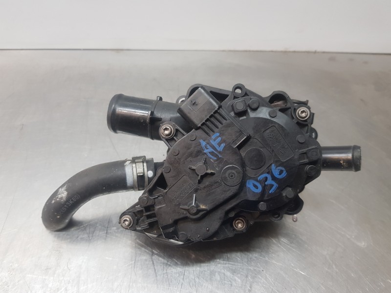 Recambio de termostato para hyundai tucson klass referencia OEM IAM 256902U000  