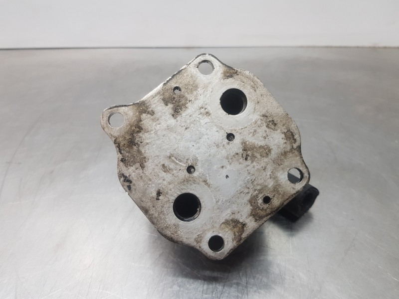 Recambio de soporte filtro aceite para hyundai tucson klass referencia OEM IAM 264102U000  