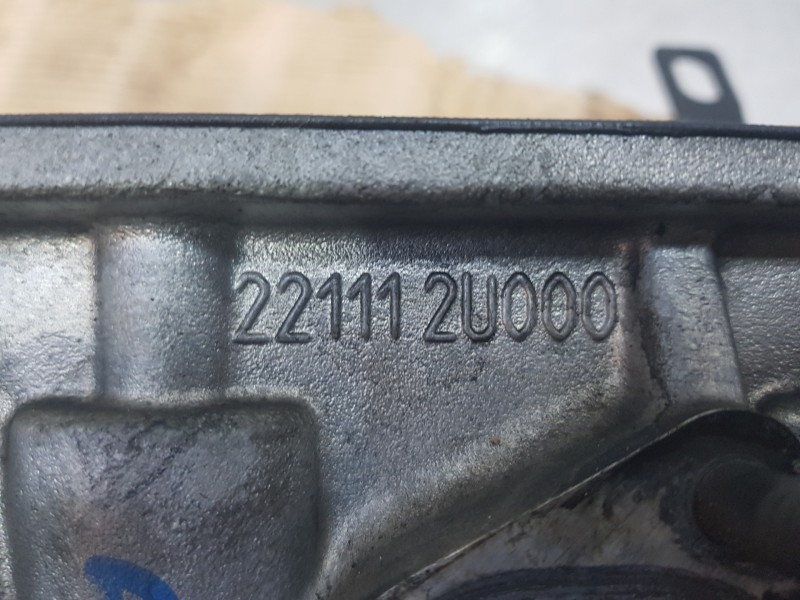 Recambio de culata para hyundai tucson tecno sky referencia OEM IAM 221002U000  