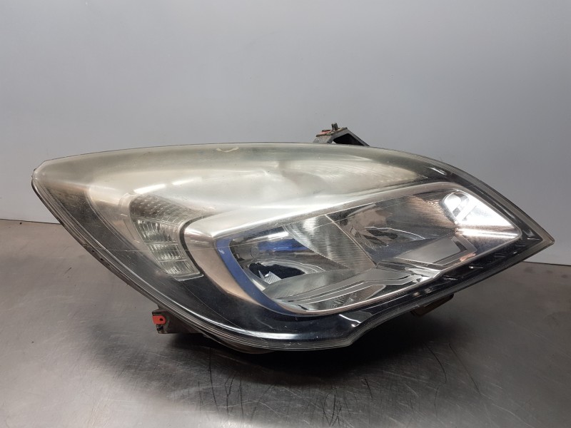 Recambio de faro derecho para opel meriva b enjoy referencia OEM IAM 13372334  