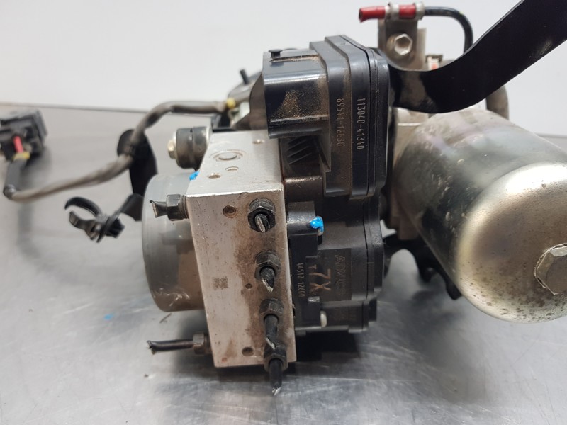 Recambio de abs para toyota corolla touring sports (e21) hybrid referencia OEM IAM 4405012E70 4707012040 