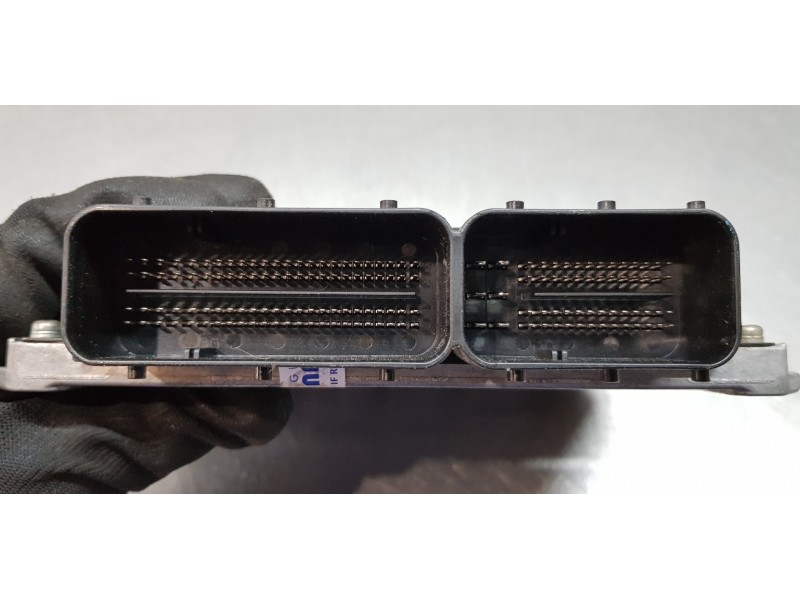 Recambio de centralita motor uce para mitsubishi outlander (gf0) motion 2wd referencia OEM IAM 1860C539 2757006283 