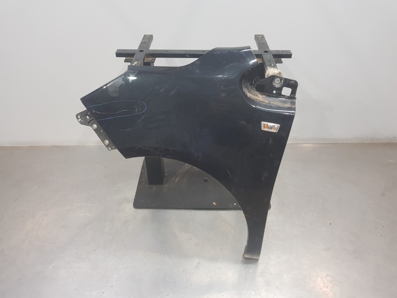 Recambio de aleta delantera izquierda para opel meriva b enjoy referencia OEM IAM 93167923  