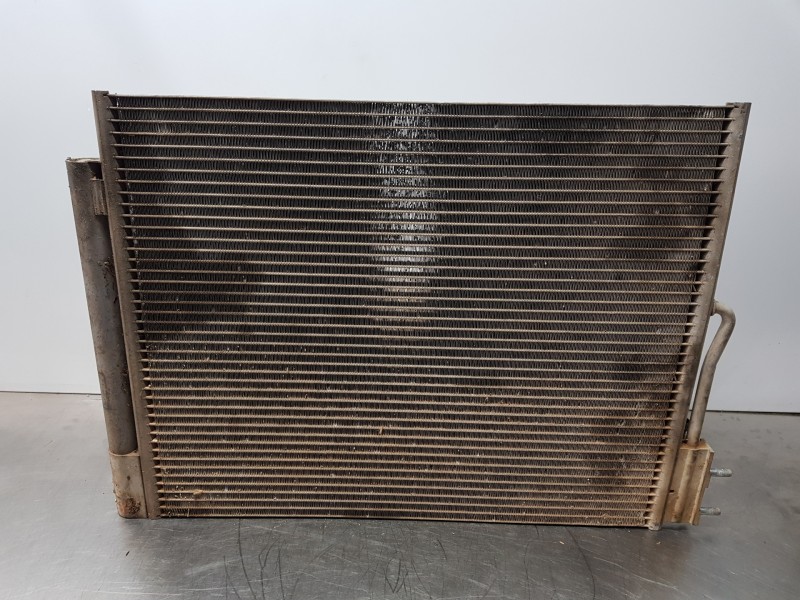 Recambio de condensador / radiador aire acondicionado para opel meriva b enjoy referencia OEM IAM 560961104  