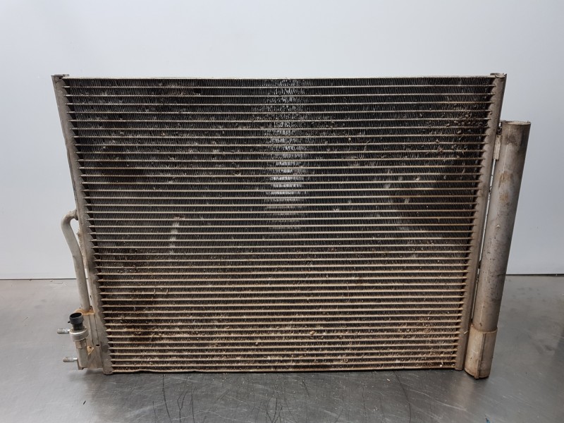 Recambio de condensador / radiador aire acondicionado para opel meriva b enjoy referencia OEM IAM 560961104  