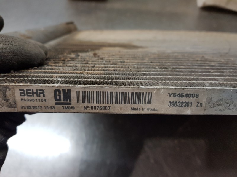 Recambio de condensador / radiador aire acondicionado para opel meriva b enjoy referencia OEM IAM 560961104  