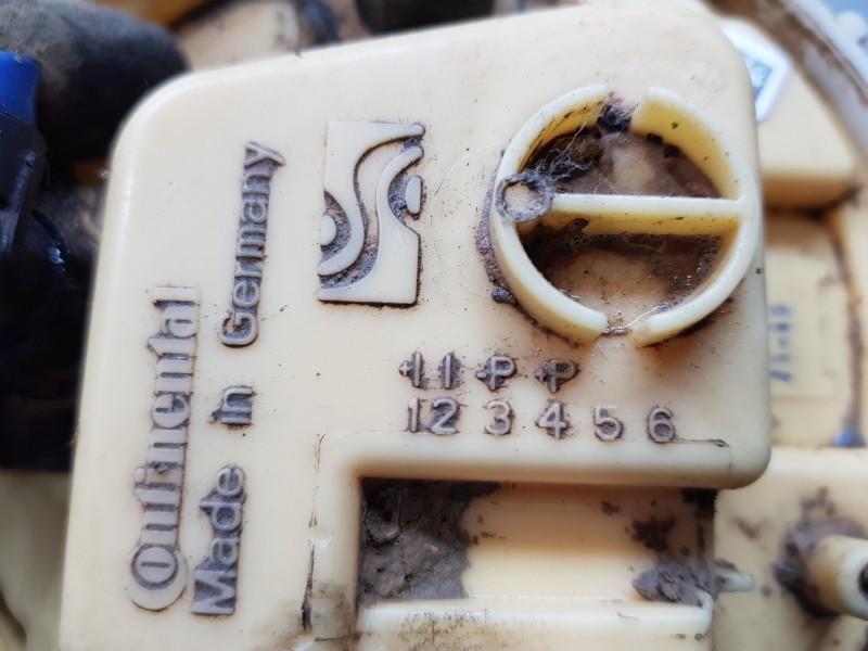 Recambio de aforador para opel meriva b enjoy referencia OEM IAM 13408791  