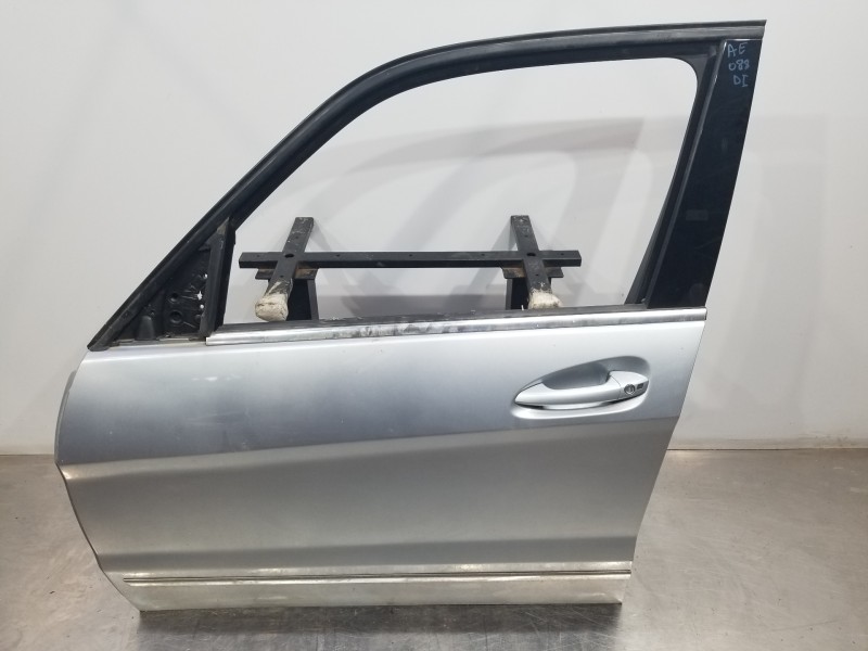 Recambio de puerta delantera izquierda para mercedes clase glk (w204) glk 4matic referencia OEM IAM A2047200705 A2047205300 