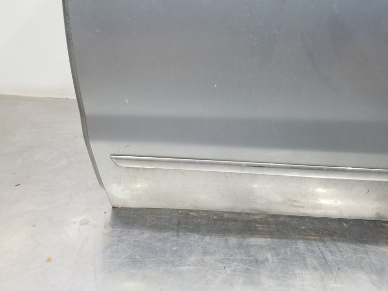 Recambio de puerta delantera izquierda para mercedes clase glk (w204) glk 4matic referencia OEM IAM A2047200705 A2047205300 