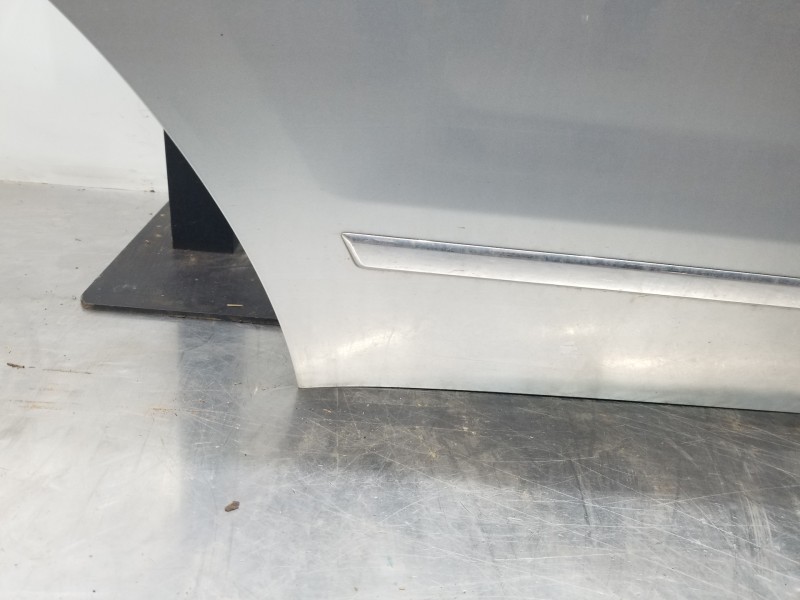 Recambio de puerta trasera derecha para mercedes clase glk (w204) glk 4matic referencia OEM IAM A2047301005 A2047301400 