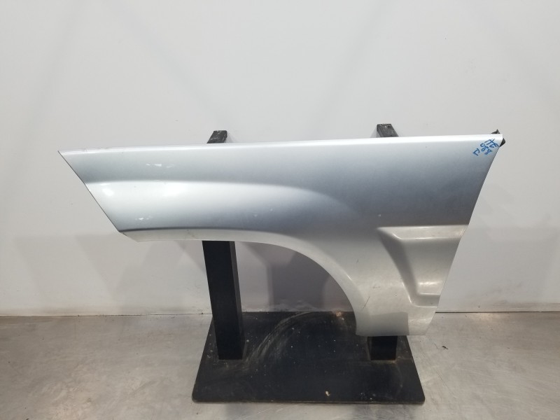 Recambio de aleta delantera izquierda para mercedes clase glk (w204) glk 4matic referencia OEM IAM A2048800918  