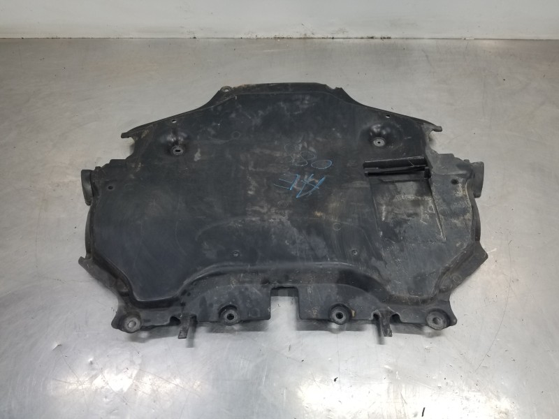 Recambio de cubrecarter para mercedes clase glk (w204) glk 4matic referencia OEM IAM A2125201223  