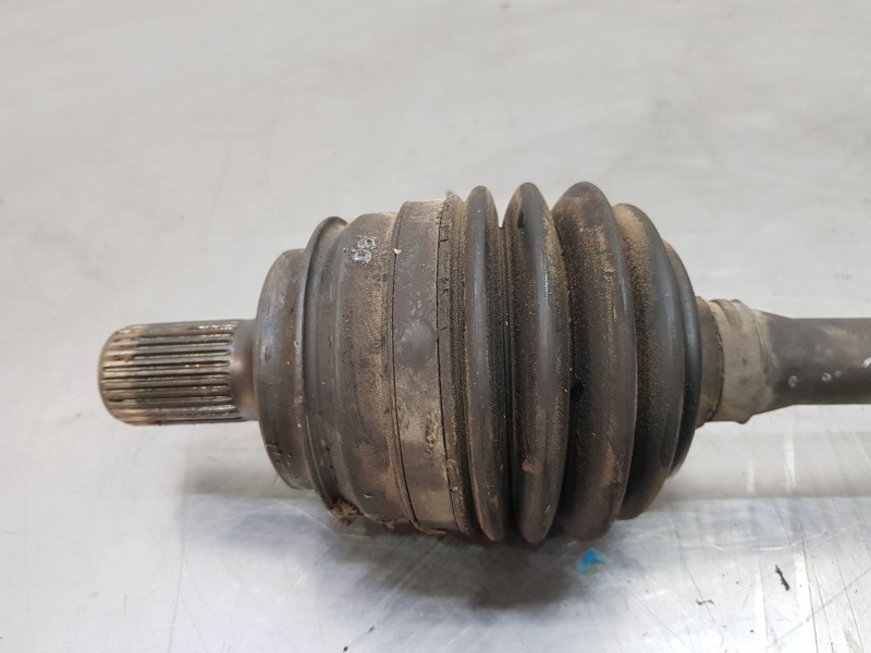 Recambio de transmision delantera izquierda para mercedes clase glk (w204) glk 4matic referencia OEM IAM A2043301500  