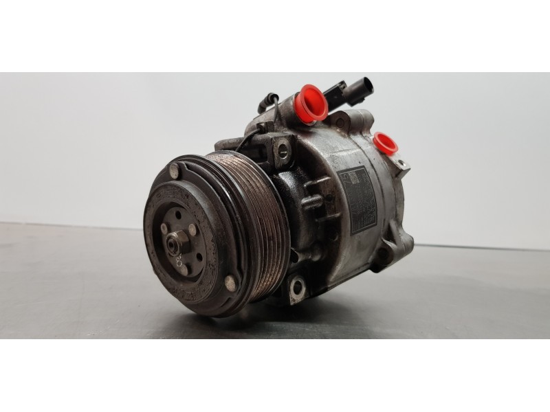 Recambio de compresor aire acondicionado para mitsubishi outlander (gf0) motion 2wd referencia OEM IAM 7813A875  