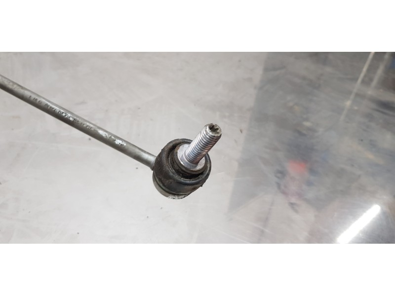Recambio de barra estabilizadora delantera para volvo xc60 inscription awd referencia OEM IAM 31406930  