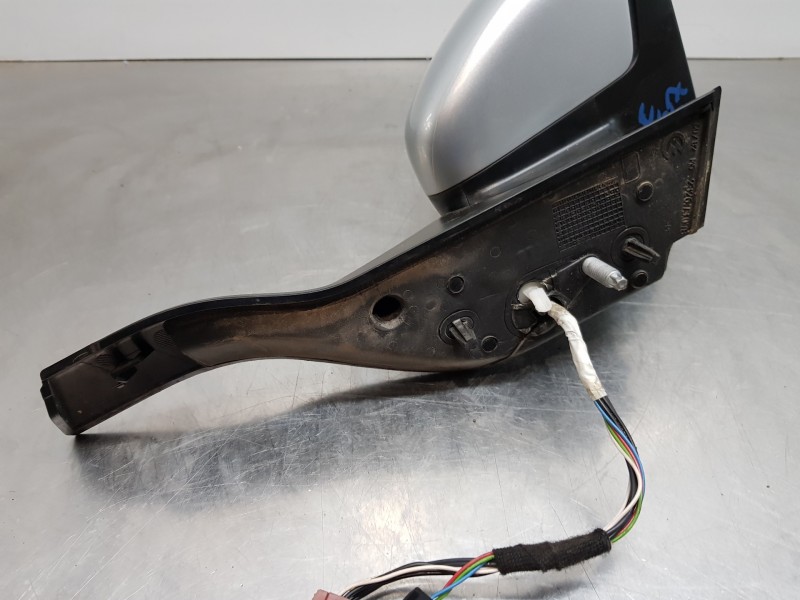 Recambio de retrovisor derecho para peugeot 208 bluehdi referencia OEM IAM 1611240380  