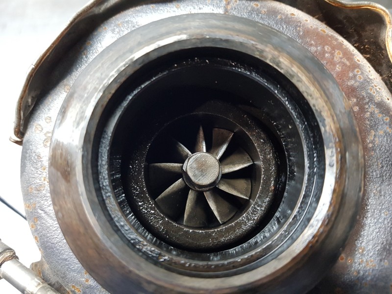 Recambio de turbocompresor para audi q5 (fyb) quattro referencia OEM IAM 04L253056L  