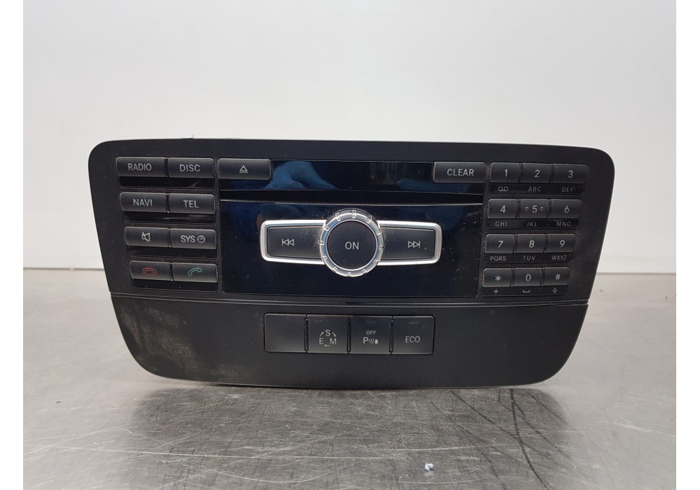 Recambio de sistema audio / radio cd para mercedes clase glk (w204) glk 4matic referencia OEM IAM A2049003611 A2049018701 