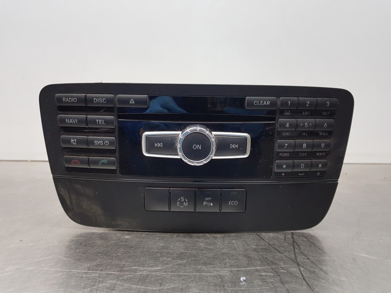 Recambio de sistema audio / radio cd para mercedes clase glk (w204) glk 4matic referencia OEM IAM A2049003611 A2049018701 