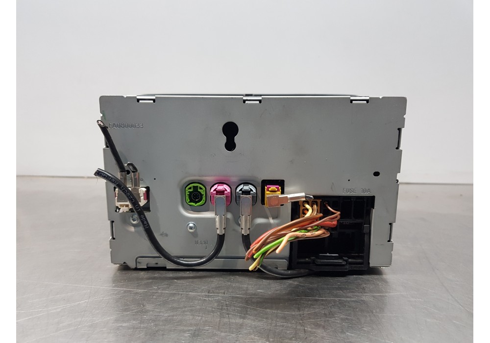 Recambio de sistema audio / radio cd para mercedes clase glk (w204) glk 4matic referencia OEM IAM A2049003611 A2049018701 