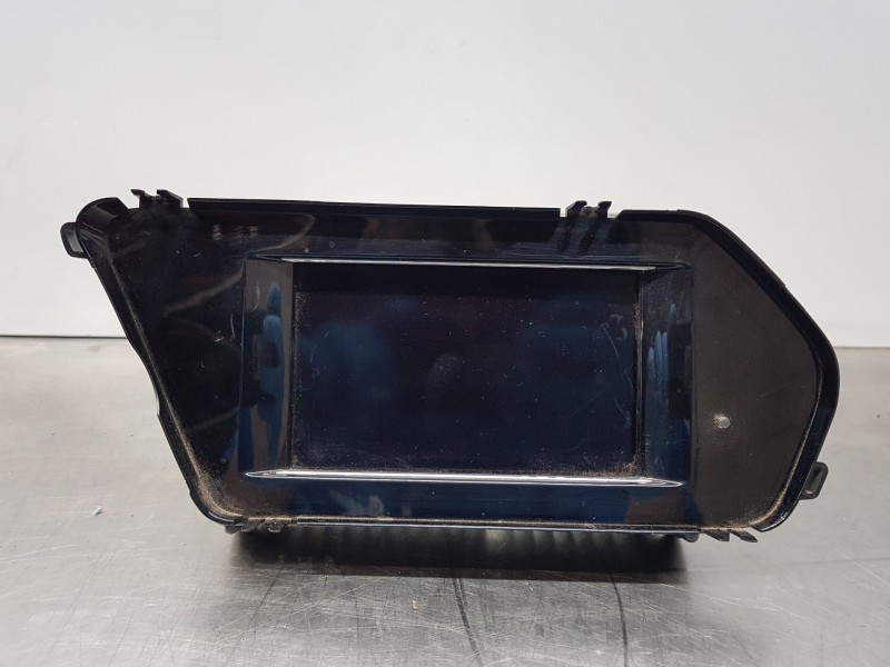 Recambio de pantalla multifuncion para mercedes clase glk (w204) glk 4matic referencia OEM IAM A2129004307 A2C32394200 
