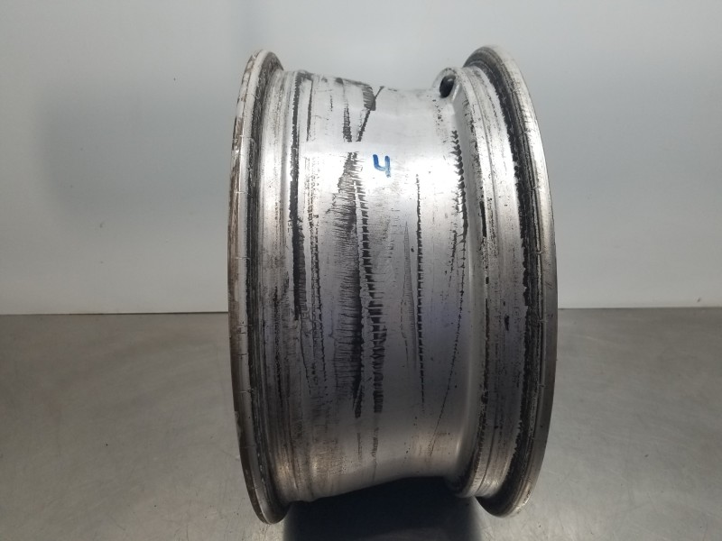 Recambio de llanta para peugeot 308 active referencia OEM IAM 9677989577  