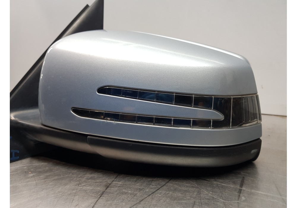 Recambio de retrovisor izquierdo para mercedes clase glk (w204) glk 4matic referencia OEM IAM A2128100964 A2048106376 A212810032