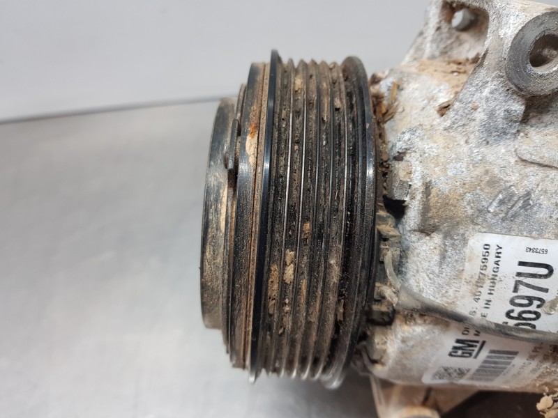 Recambio de compresor aire acondicionado para opel meriva b enjoy referencia OEM IAM 39164668  