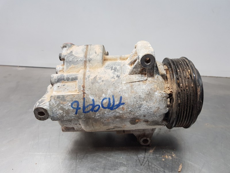 Recambio de compresor aire acondicionado para opel meriva b enjoy referencia OEM IAM 39164668  