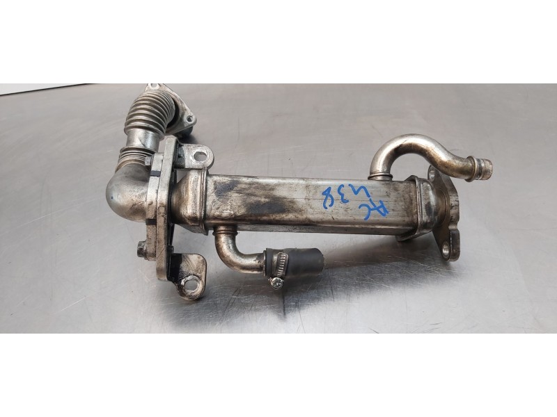 Recambio de enfriador egr para iveco daily pr einzelkabine 35 s... radstand 3000 referencia OEM IAM 5801365344   Recambio de enfriador egr para iveco daily pr einzelkabine 35 s... radstand 3000 referencia OEM IAM 5801365344