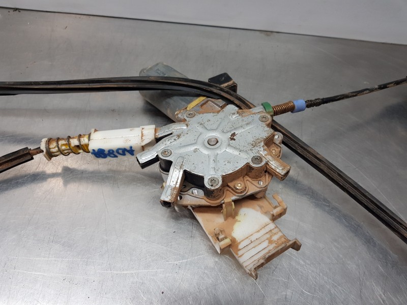 Recambio de elevalunas trasero derecho para land rover freelander es referencia OEM IAM ASR2472 1H5Z7823201EA 