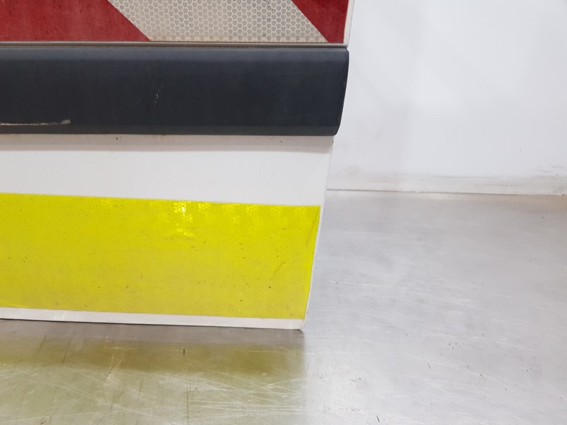 Recambio de puerta delantera izquierda para renault kangoo dynamique referencia OEM IAM 801010229R  