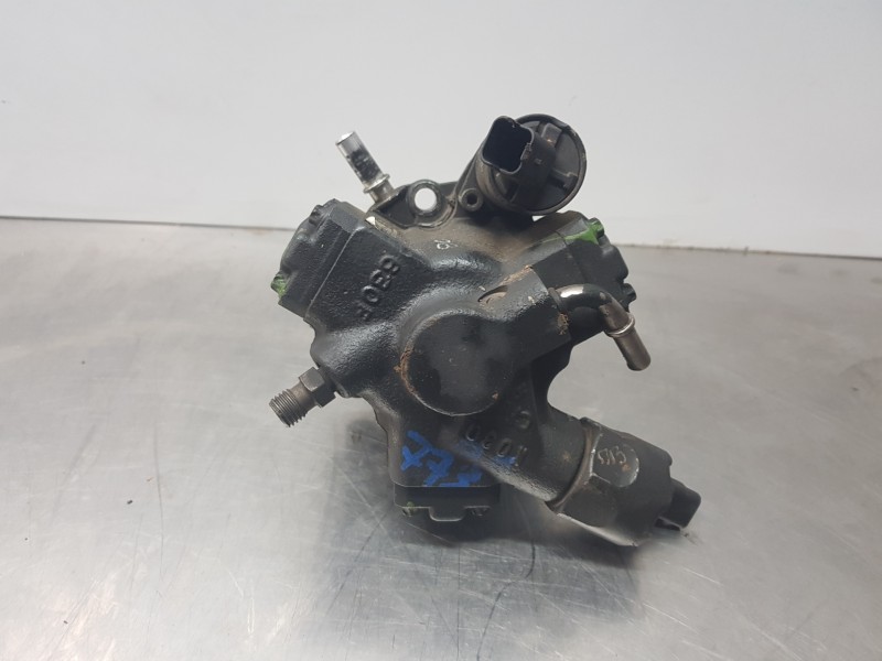 Recambio de bomba inyeccion para citroen jumpy combi referencia OEM IAM 9685704880  