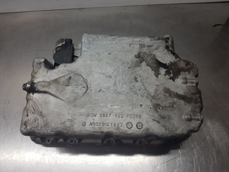 Recambio de carter para mercedes vito mixto (447) select referencia OEM IAM A6510141902  