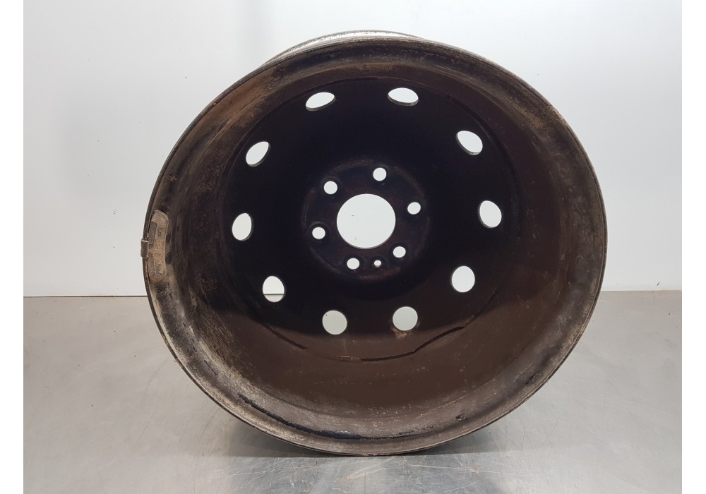 Recambio de llanta para peugeot expert combi bluehdi referencia OEM IAM 98519218VT 9811263980  Recambio de llanta para peugeot expert combi bluehdi referencia OEM IAM 98519218VT 9811263980