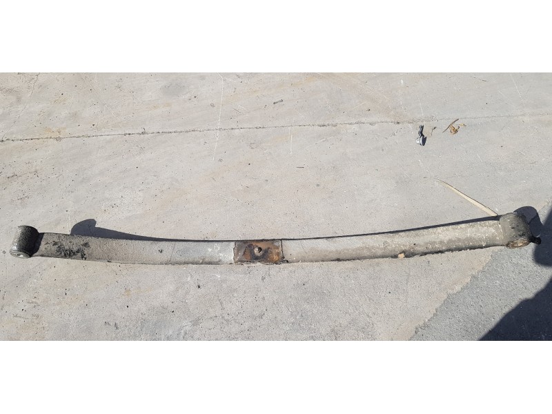 Recambio de ballesta trasera para iveco daily pr einzelkabine 35 s... radstand 3000 referencia OEM IAM 504083608  