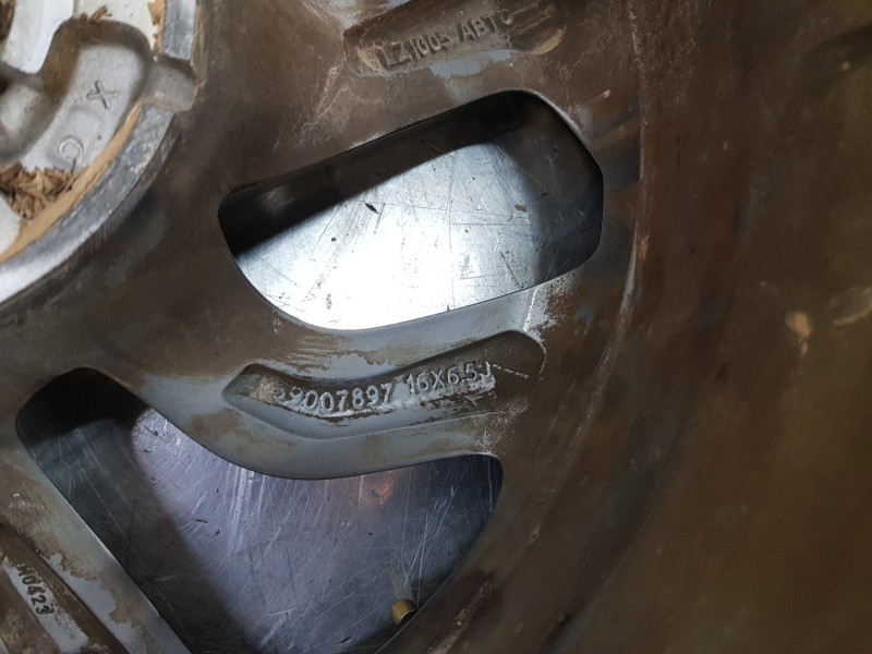 Recambio de llanta para opel crossland x selective referencia OEM IAM 13469367   Recambio de llanta para opel crossland x selective referencia OEM IAM 13469367
