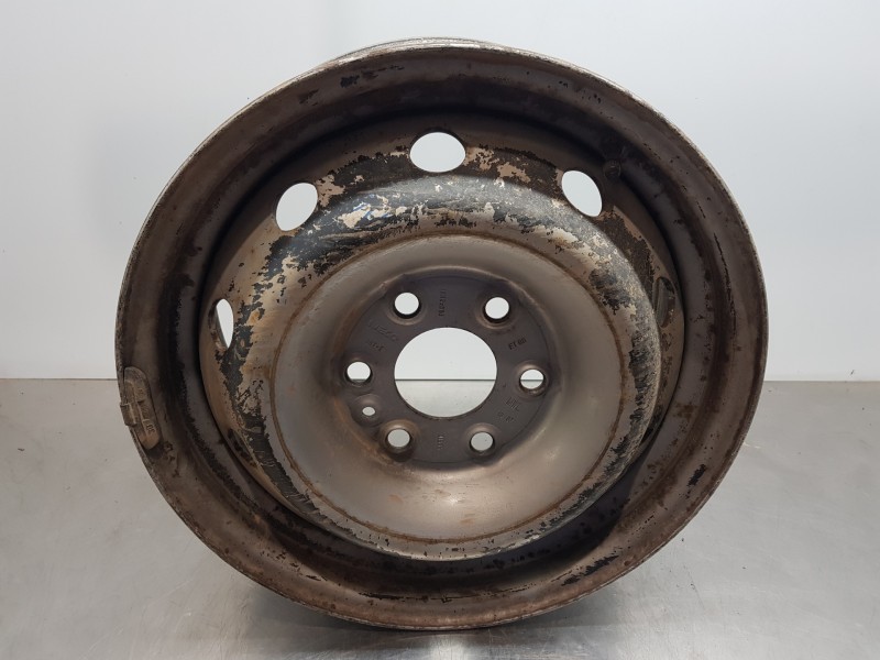 Recambio de llanta para iveco daily caja cerrada (2006 =>) furgón referencia OEM IAM 504103598 504103599 