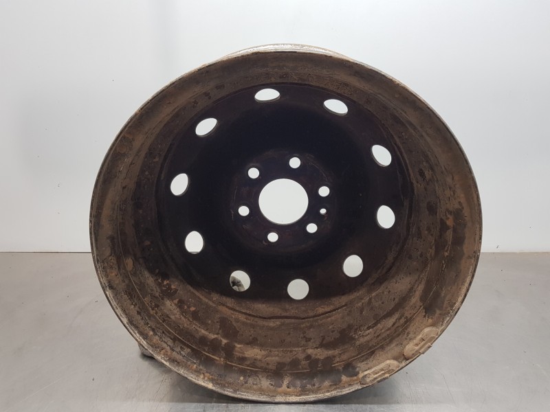 Recambio de llanta para iveco daily caja cerrada (2006 =>) furgón referencia OEM IAM 504103598 504103599 