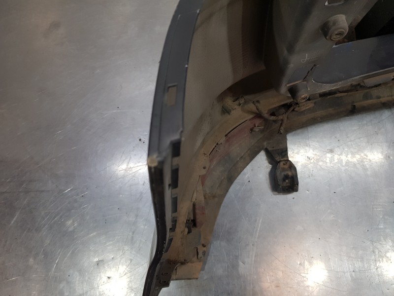 Recambio de paragolpes trasero para ford c-max titanium referencia OEM IAM 1698586 1899472 