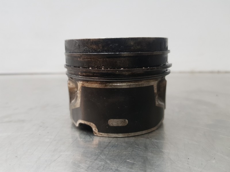 Recambio de piston para citroen ds 7 crossback bluehdi referencia OEM IAM 1629032180  