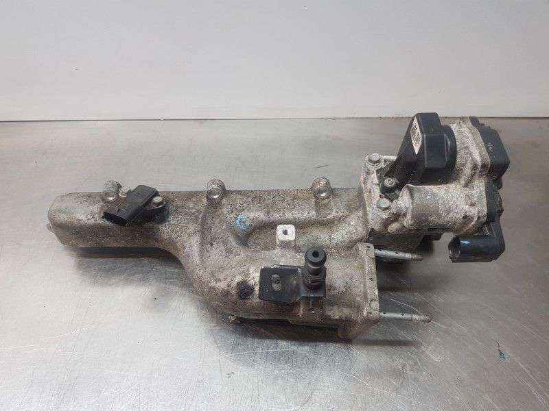 Recambio de valvula egr para hyundai tucson klass referencia OEM IAM 284102U000 284102U000 