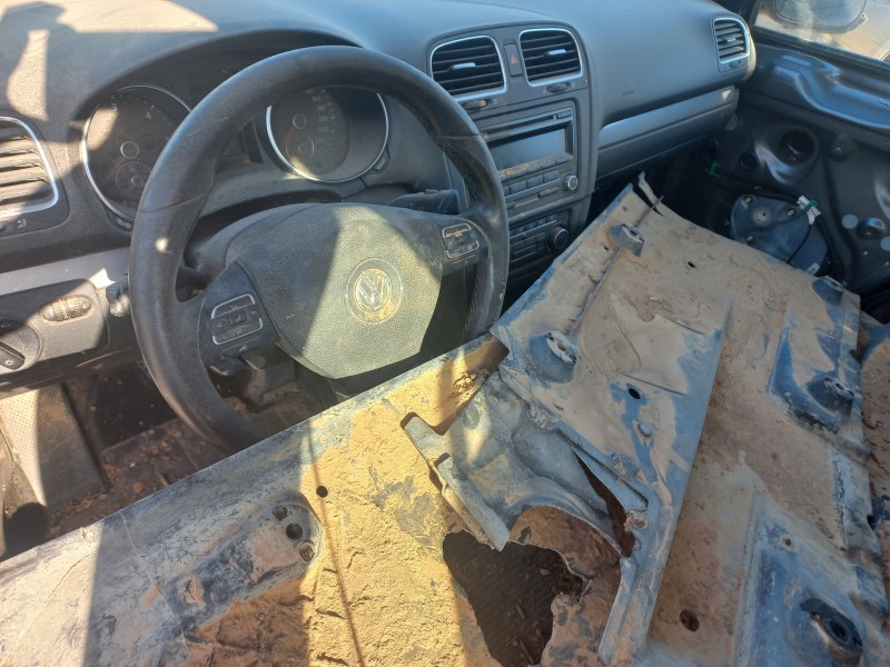 volkswagen golf vi variant (aj5) del año 2010