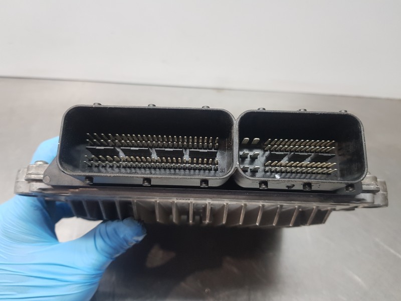 Recambio de centralita motor uce para mercedes clase glk (w204) glk 4matic referencia OEM IAM A6519002501 0281018333 