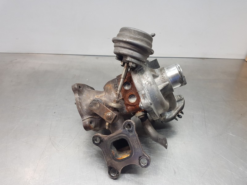 Recambio de turbocompresor para ford focus lim. ecoboost referencia OEM IAM 2082181 CM5G6K682HE 