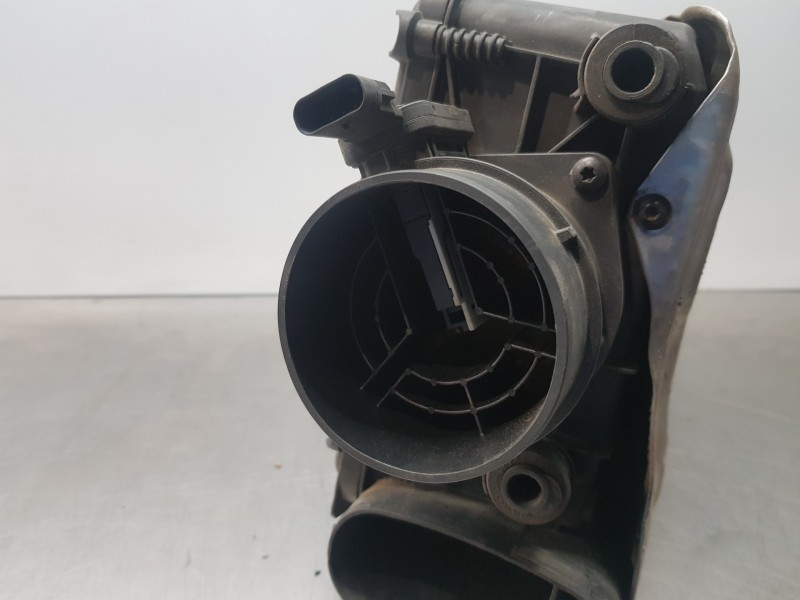 Recambio de filtro aire para mercedes clase glk (w204) glk 4matic referencia OEM IAM A6510902001  