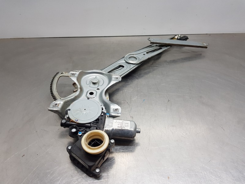 Recambio de elevalunas delantero izquierdo para toyota auris active referencia OEM IAM 6982002330 8570202020 