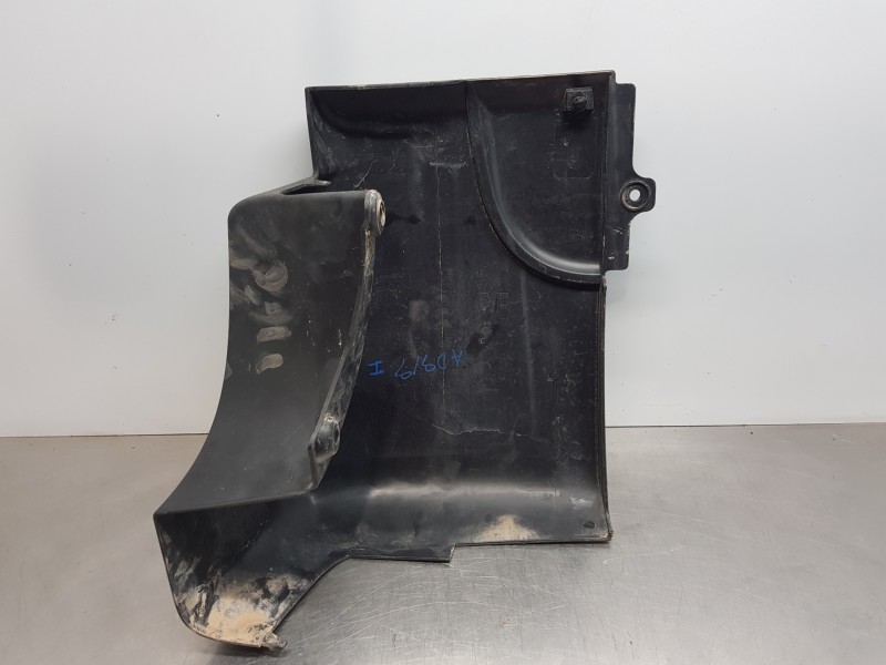 Recambio de puntera paragolpes trasera izquierda para renault master iii furgón referencia OEM IAM 850176896R  
