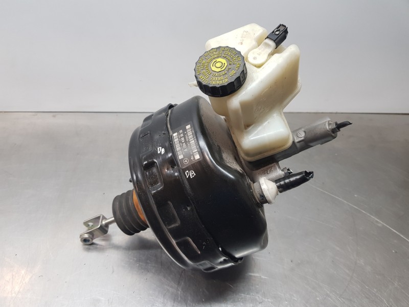 Recambio de servofreno para mercedes clase glk (w204) glk 4matic referencia OEM IAM A2044303630  