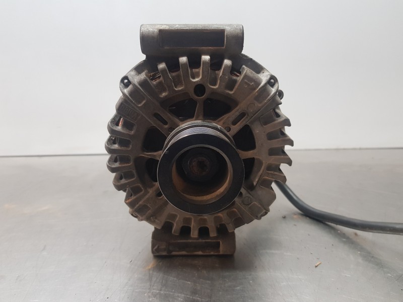 Recambio de alternador para mercedes clase glk (w204) glk 4matic referencia OEM IAM A0009067802  